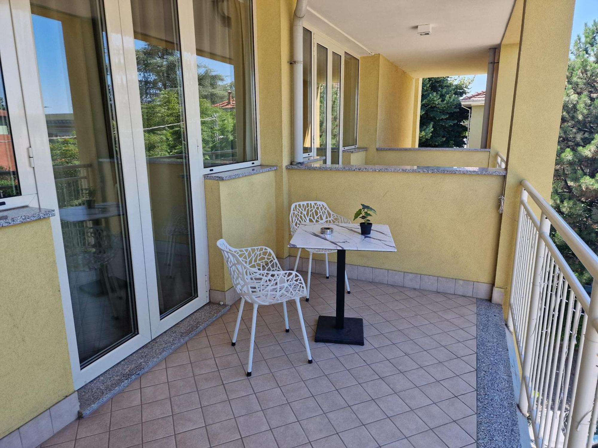 Hotel Giallo Noceto Εξωτερικό φωτογραφία