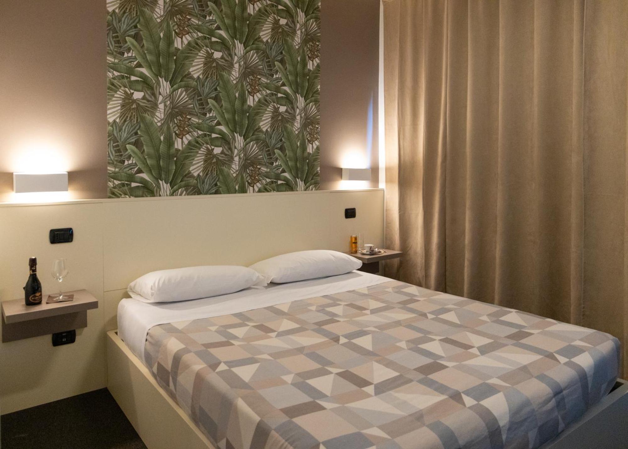 Hotel Giallo Noceto Εξωτερικό φωτογραφία